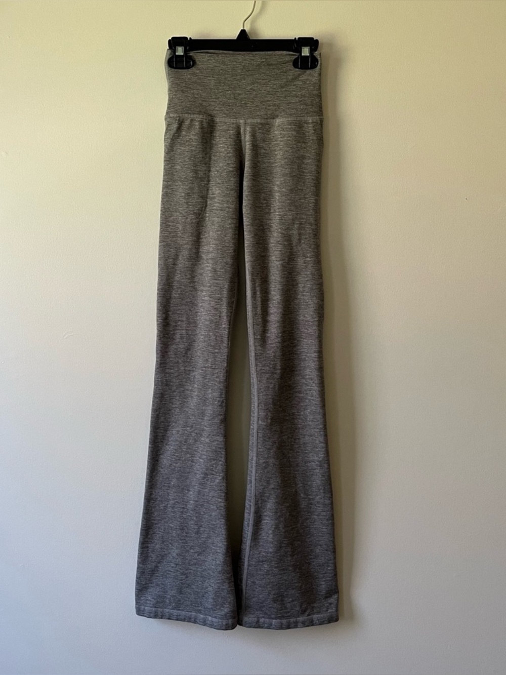 Aerie Offline Flare Yoga Pants XS Beige High Rise